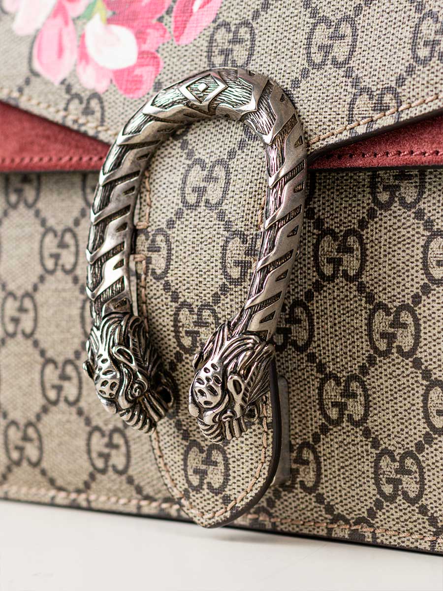 Gucci GG Supreme Blooms Small Dionysus Bag
