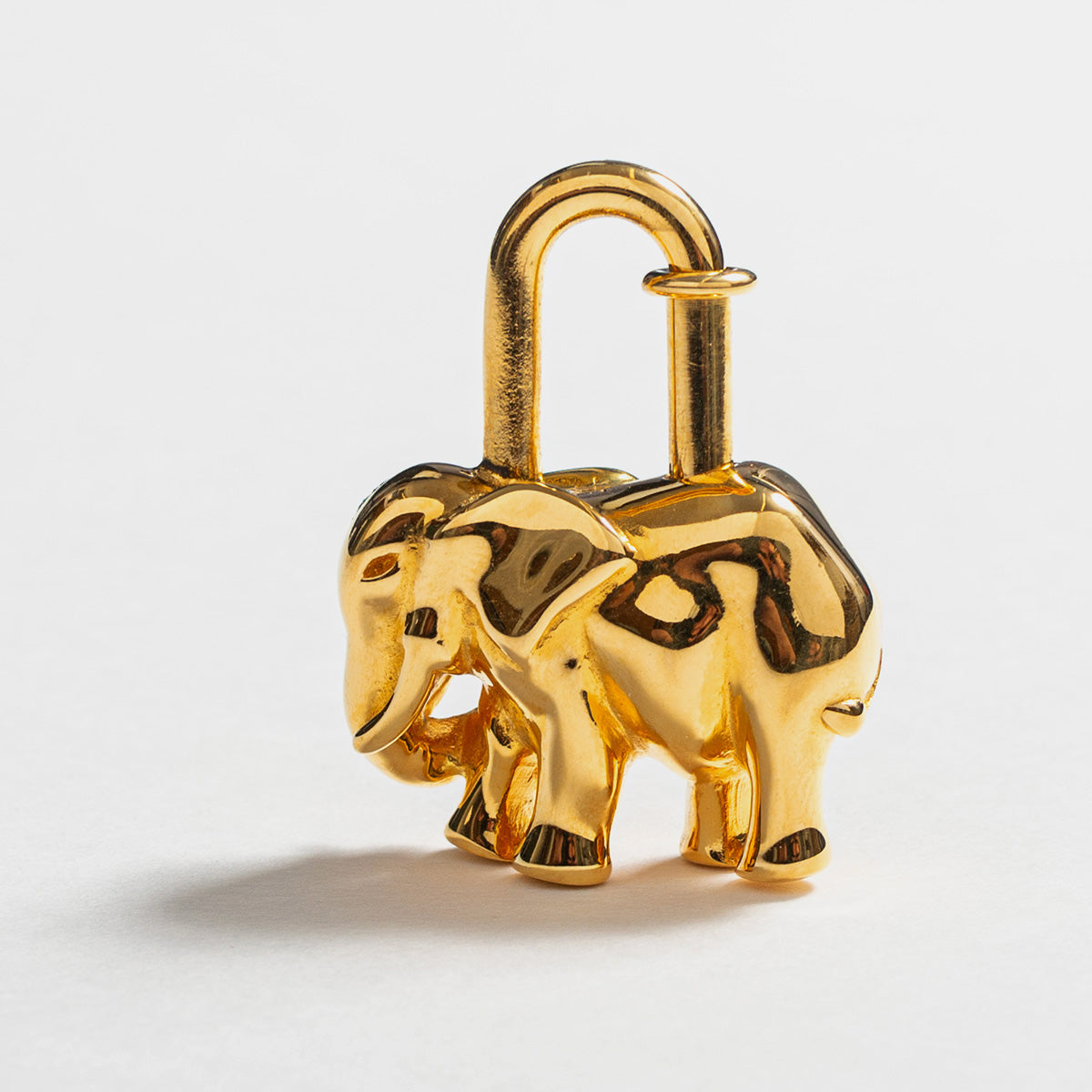 Hermès Elephant Cadena Lock
