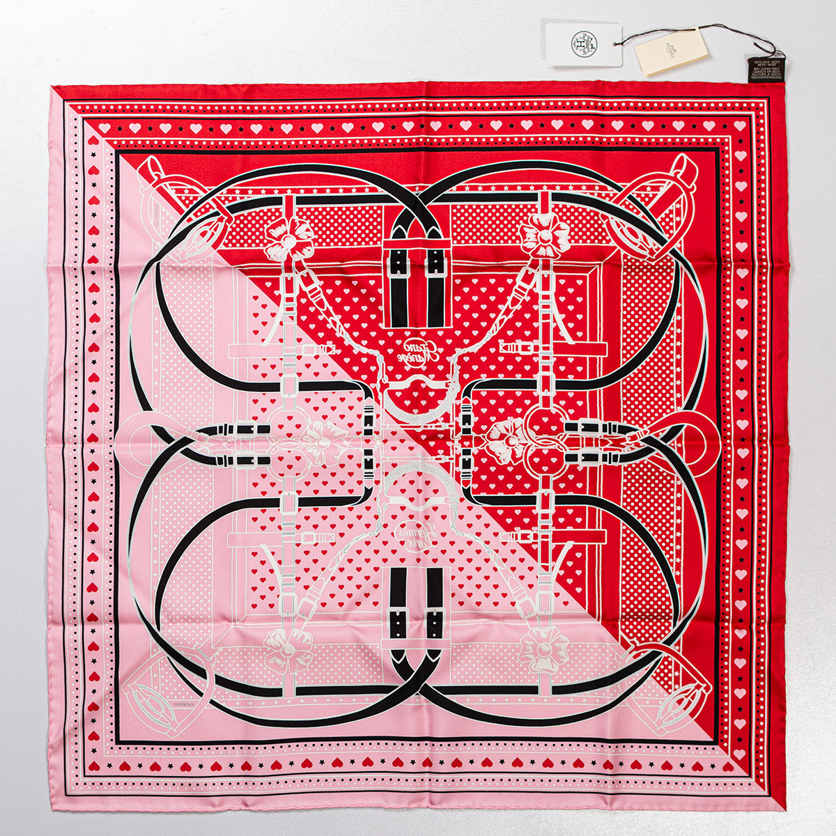 Hermès &quot;Grand Manege&quot; Scarf 70 with Heart Box