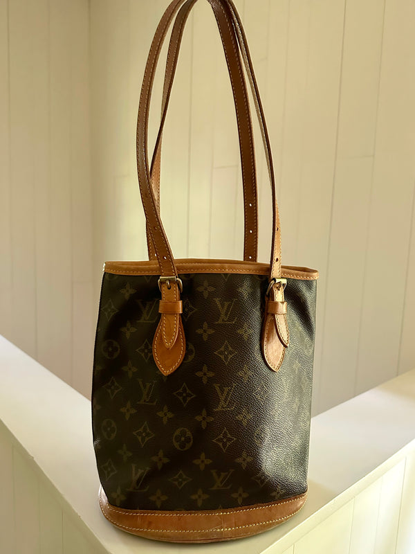 Louis Vuitton Monogram Petit Bucket PM