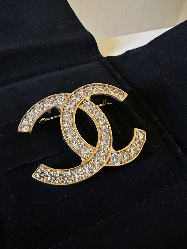 Chanel Vintage Strass CC Brooch