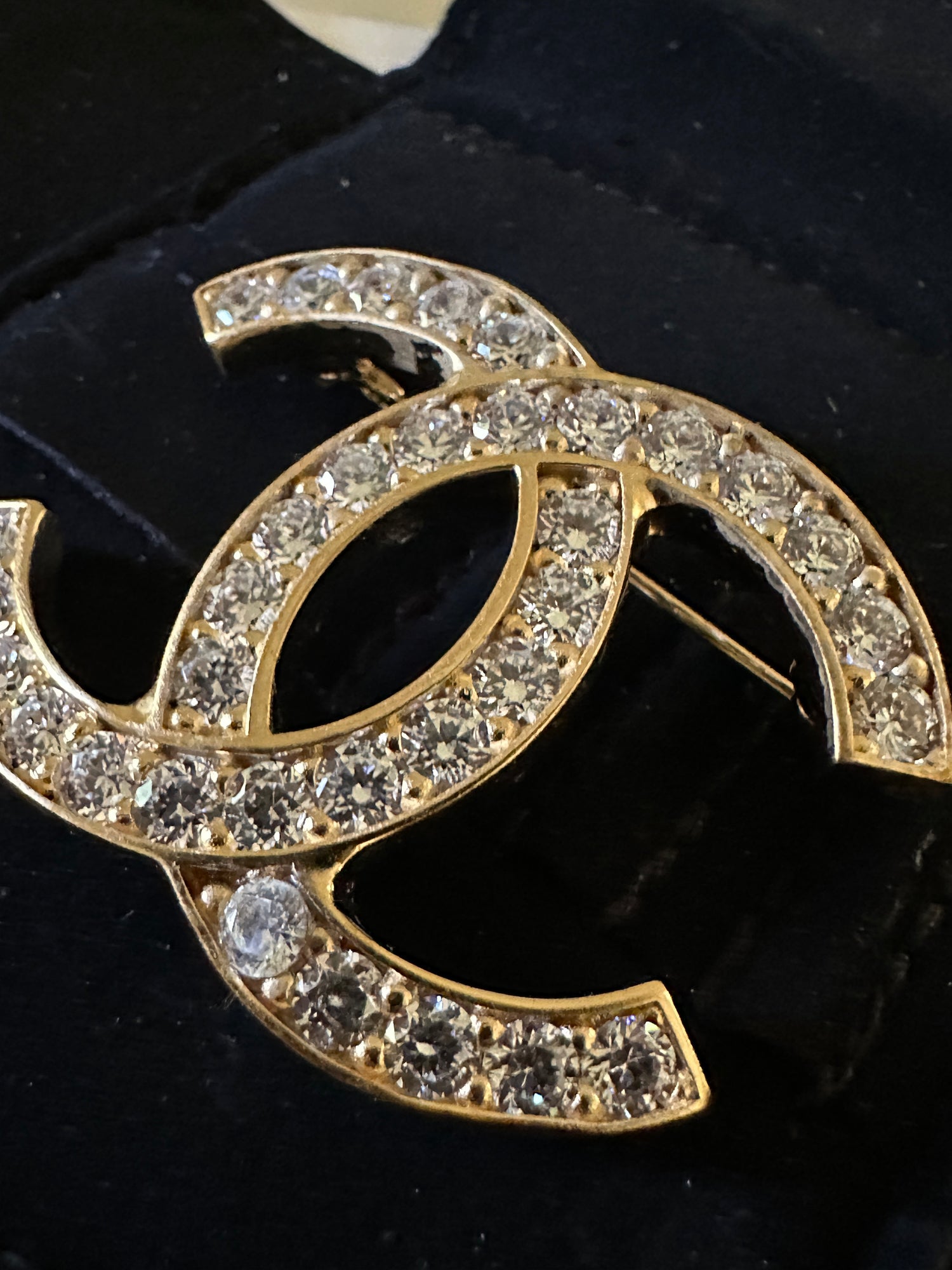 Chanel Vintage Strass CC Brooch