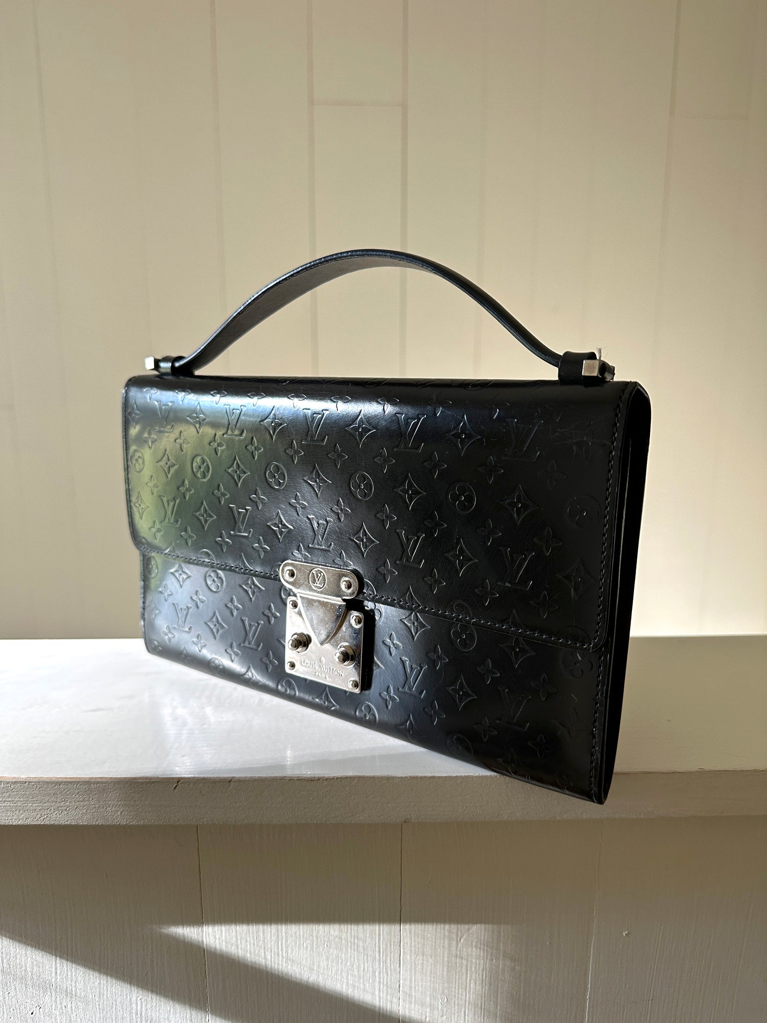 Louis Vuitton Glace Anouchka Pochette