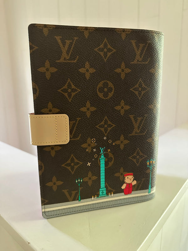 Louis Vuitton Monogram Christmas Animation Agenda