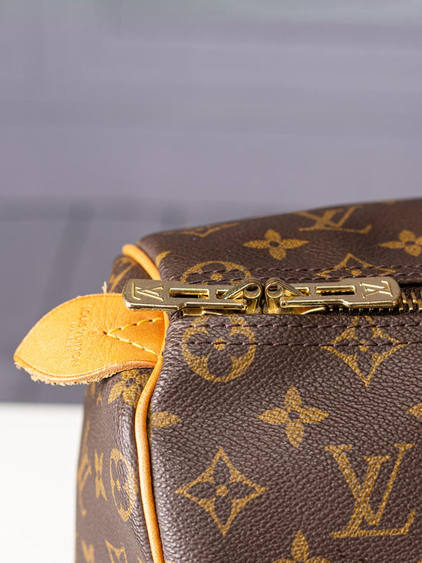 Louis Vuitton Monogram Keepall 50