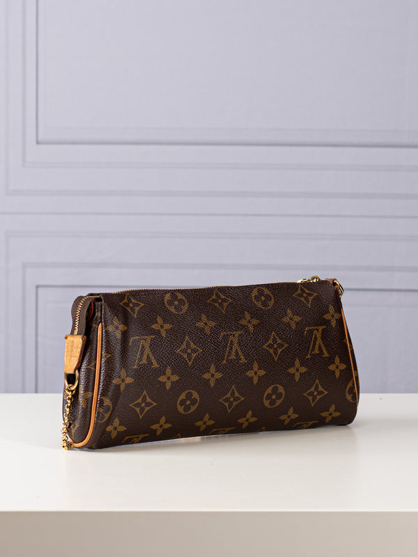 Louis Vuitton Monogram Eva Pochette