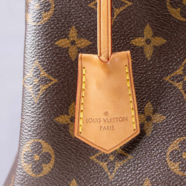 Louis Vuitton Monogram Montaigne MM