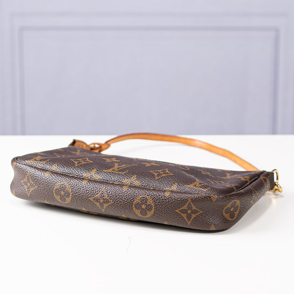 Louis Vuitton Monogram Pochette Accessoires