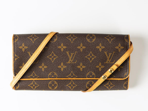 Louis Vuitton Monogram Twin Pochette GM