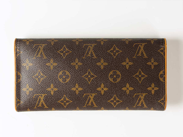 Louis Vuitton Monogram Twin Pochette GM