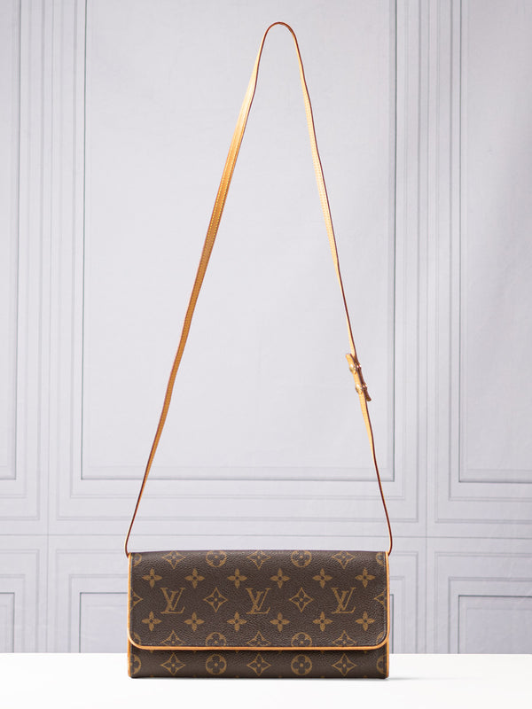 Louis Vuitton Monogram Twin Pochette GM