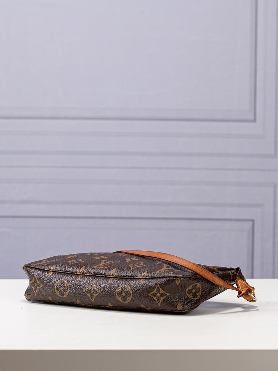 Louis Vuitton Monogram Pochette Accessoires