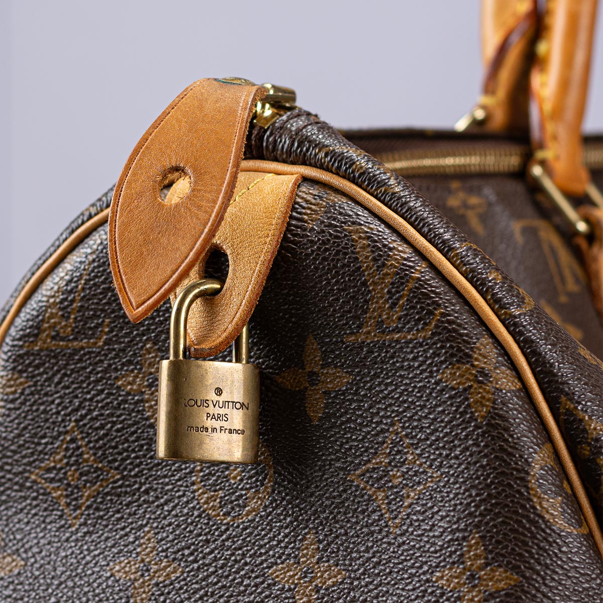 Louis Vuitton Monogram Speedy 40