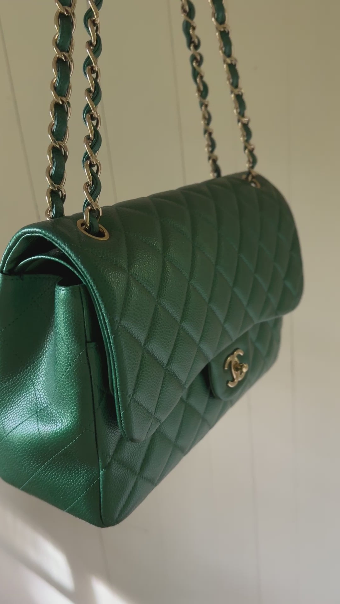 Chanel Jumbo Classic Flap Bag