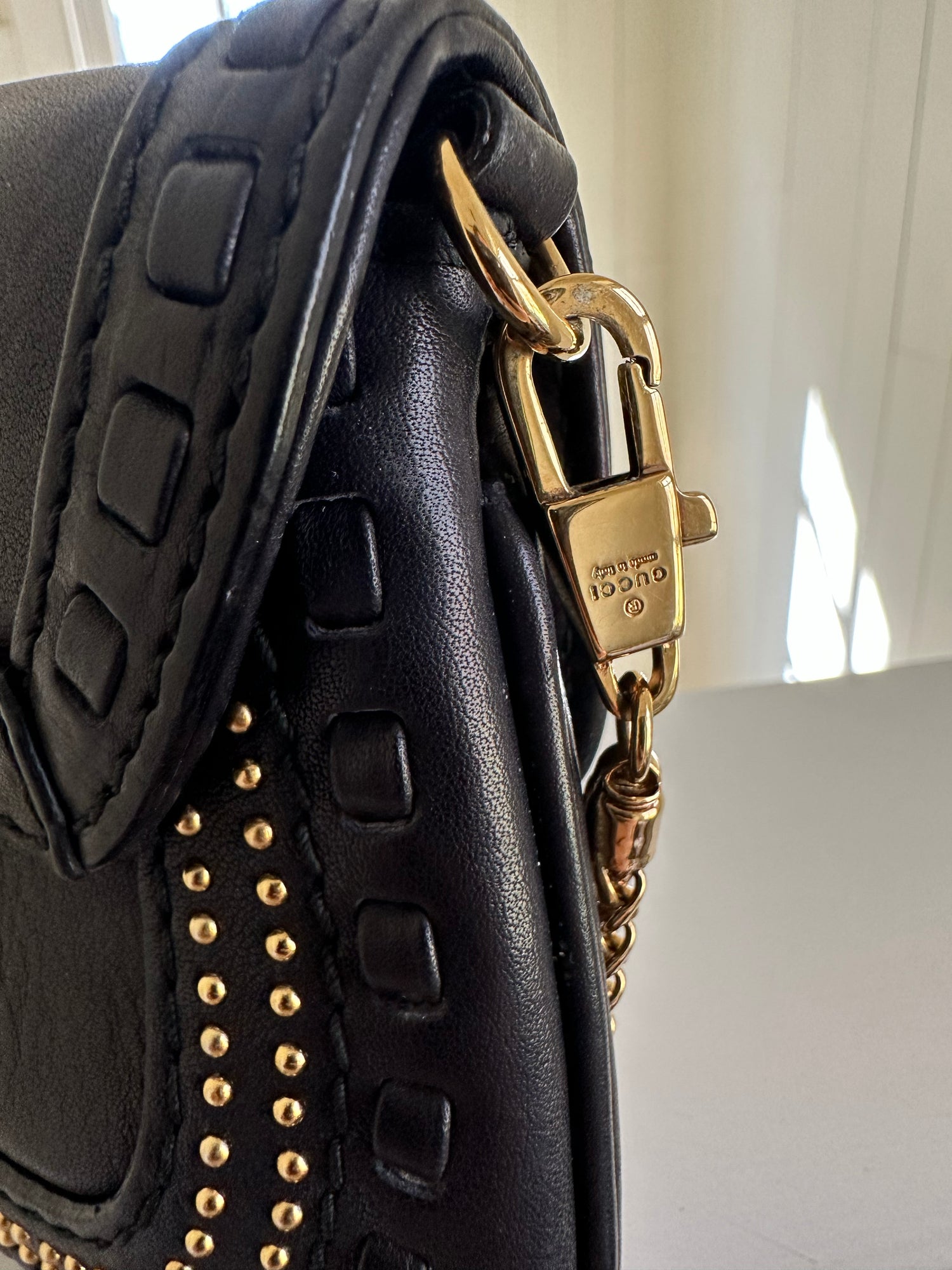 Gucci Snaffle Bit Pochette Clasp Detail