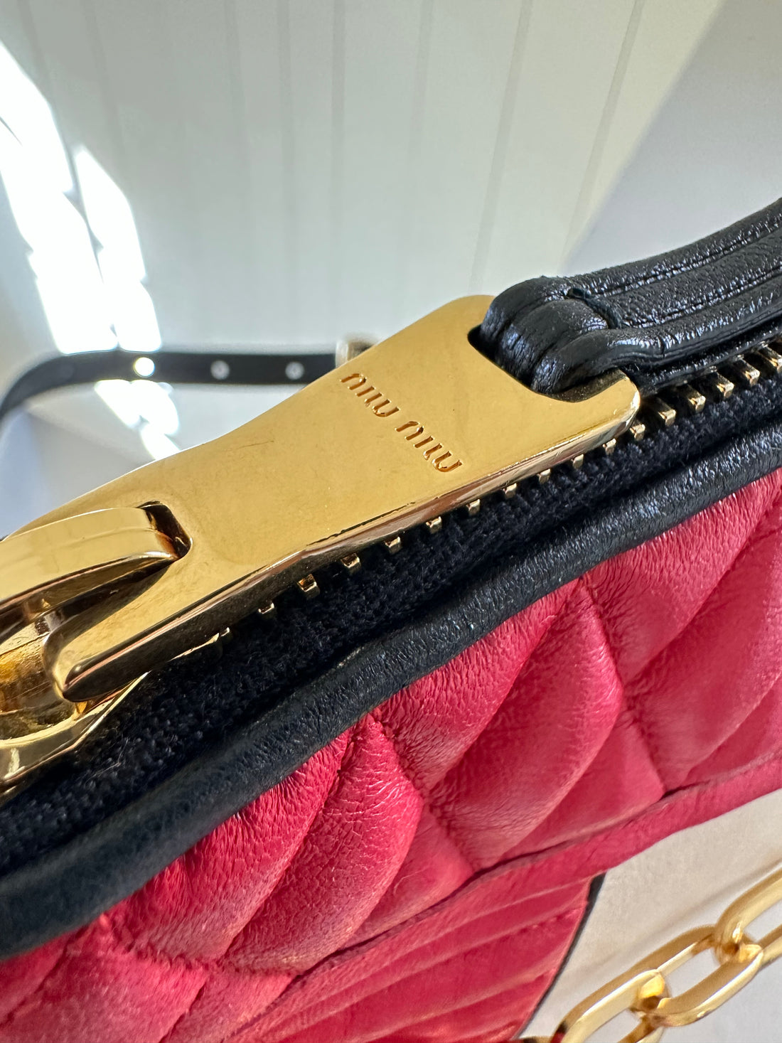 Miu Miu Chain-Link Crossbody Bag Zipper