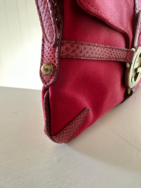 Gucci Mini Reins Thong Bag Corner