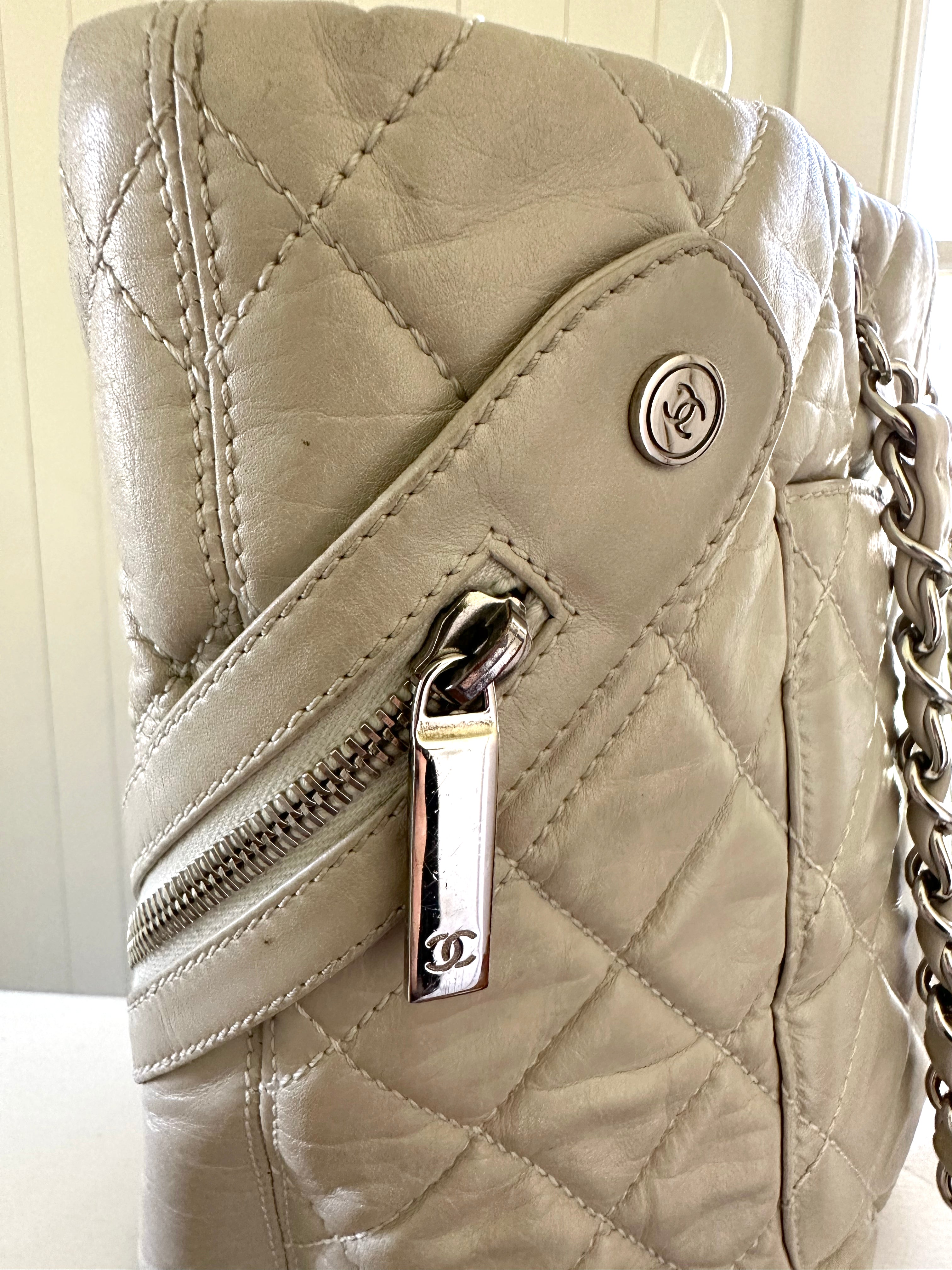 Chanel Large Cotton Club Tote Zipper Detail
