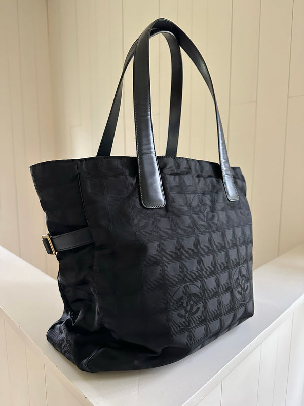 Chanel Travel Ligne Tote