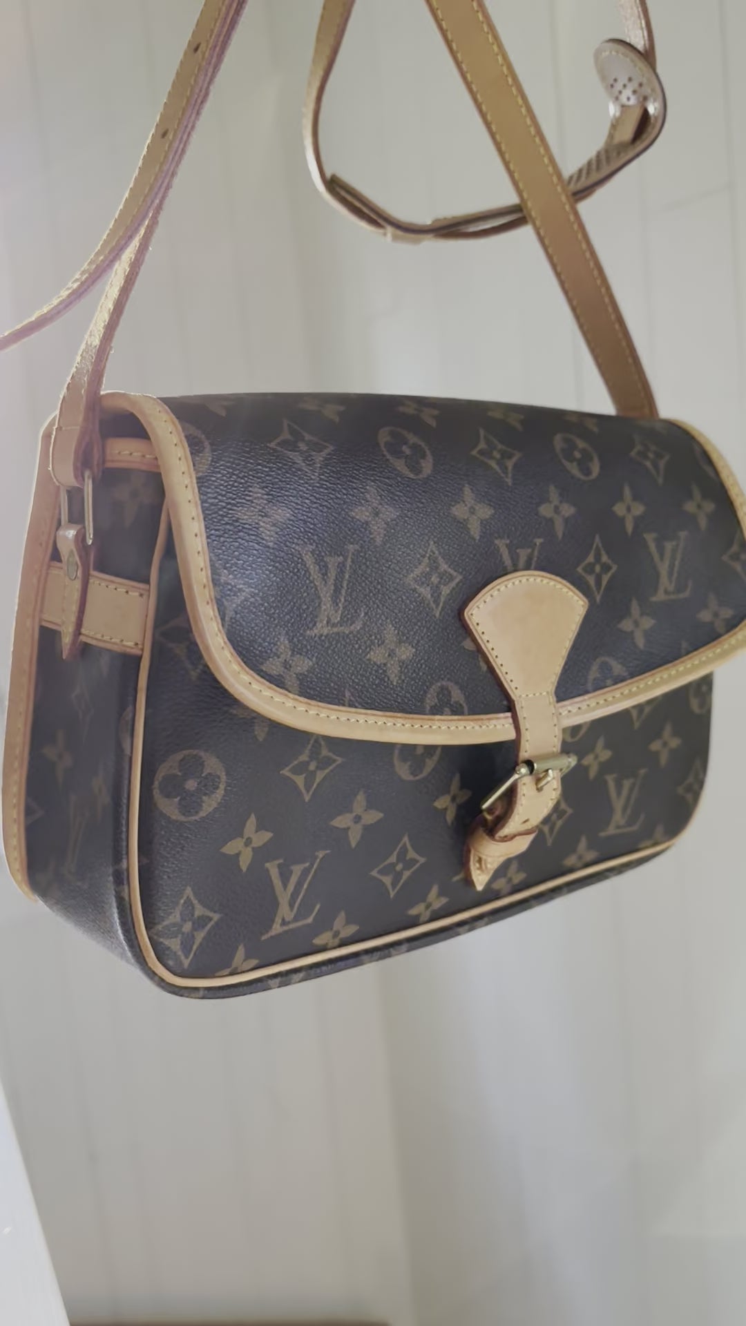 Louis Vuitton Sologne Handbag Monogram Canvas Brown 219718196